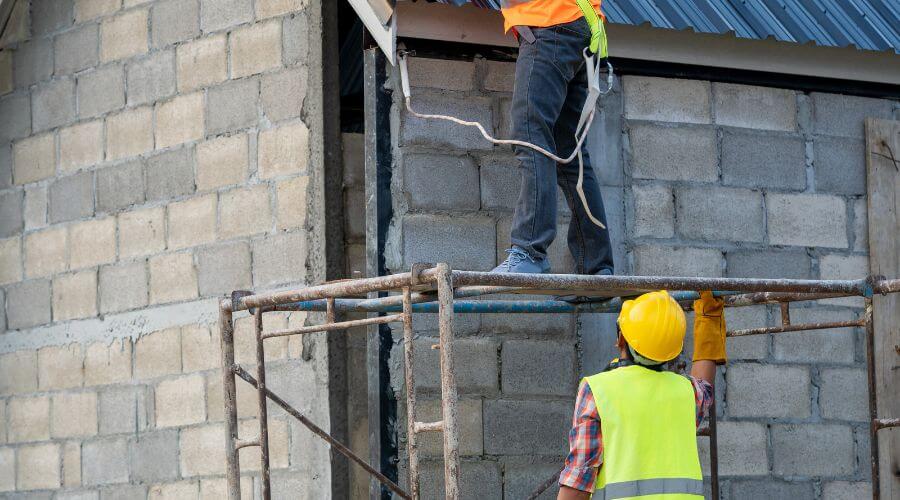 Expert Emergency Roof Repairs services in Quenemo, KS